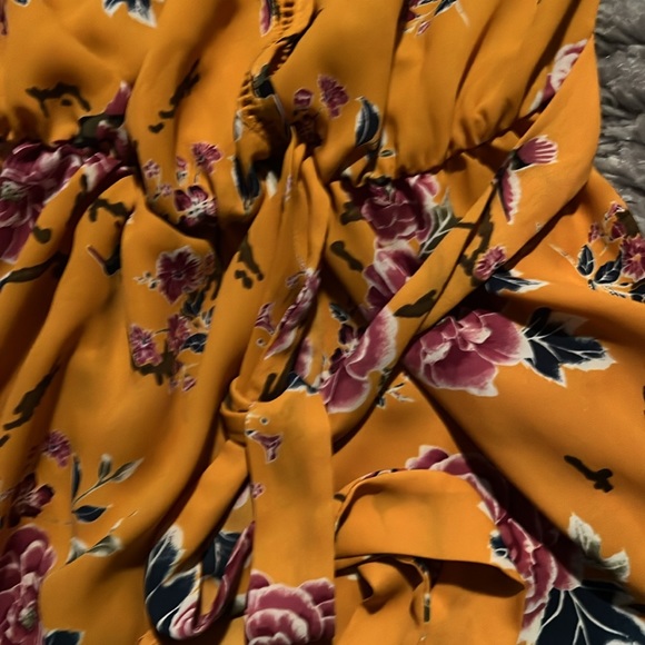 Colorful blouse - Picture 3 of 7